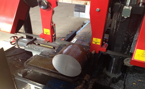 浏阳卧式带锯床加工时出现明显振荡如何排查？