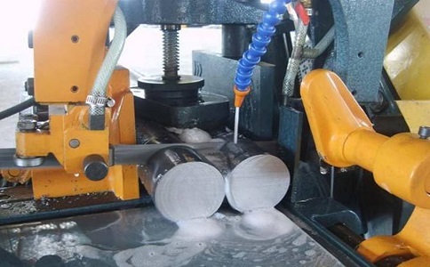 浏阳卧式带锯床的送料方式有哪几种？